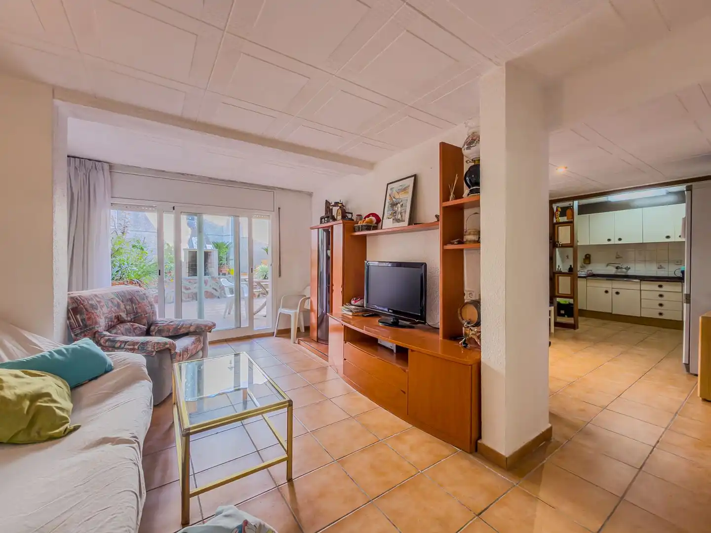 Sala d'estar de Casa o xalet en venda en Terrassa amb Calefacció, Jardí privat i Terrassa