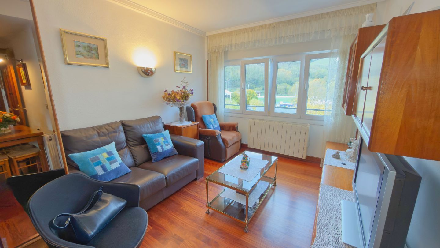 Living room of Flat for sale in Bergara  with Heating