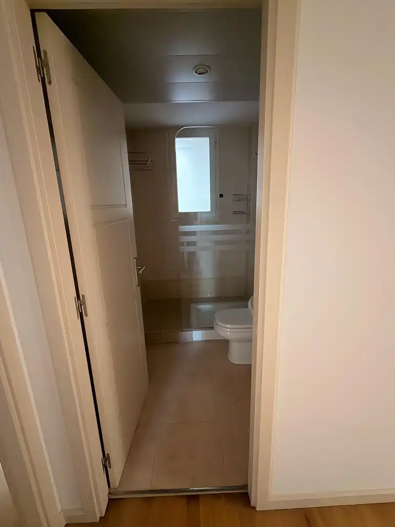 Baño de Piso en venta en Madrid con Aire acondicionado, Calefacción y Trastero
