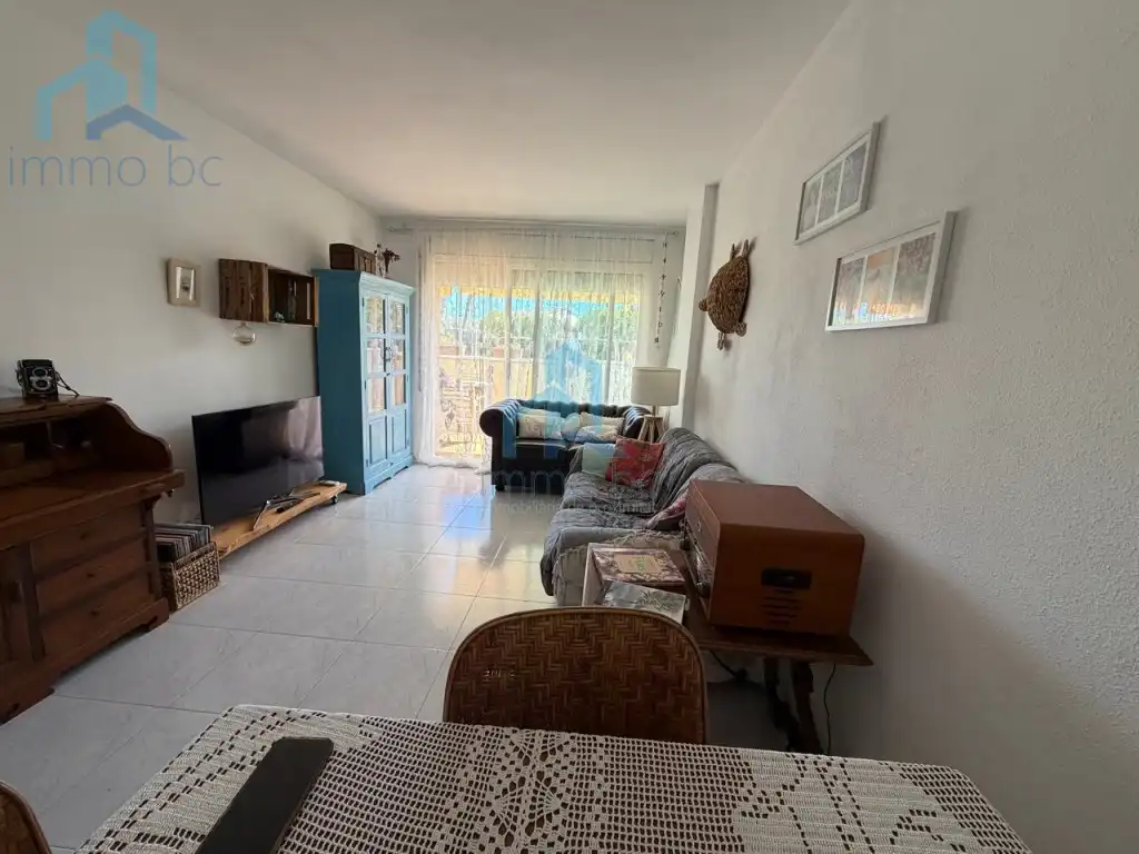 Sala d'estar de Planta baixa en venda en La Pobla de Montornès  
