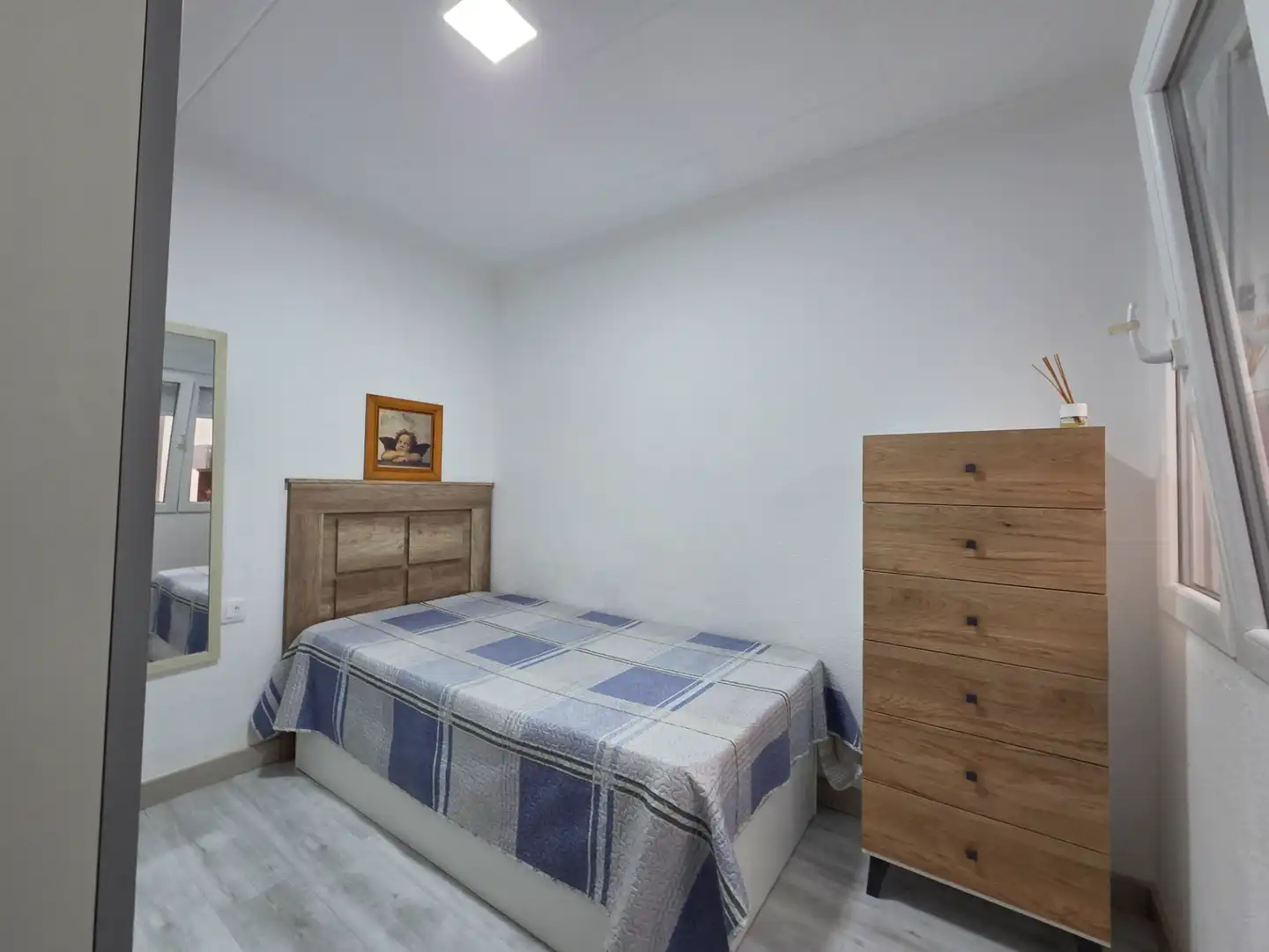 Schlafzimmer von Einfamilien-Reihenhaus zum Verkauf in Torrevieja mit Klimaanlage, Terrasse und Abstellraum