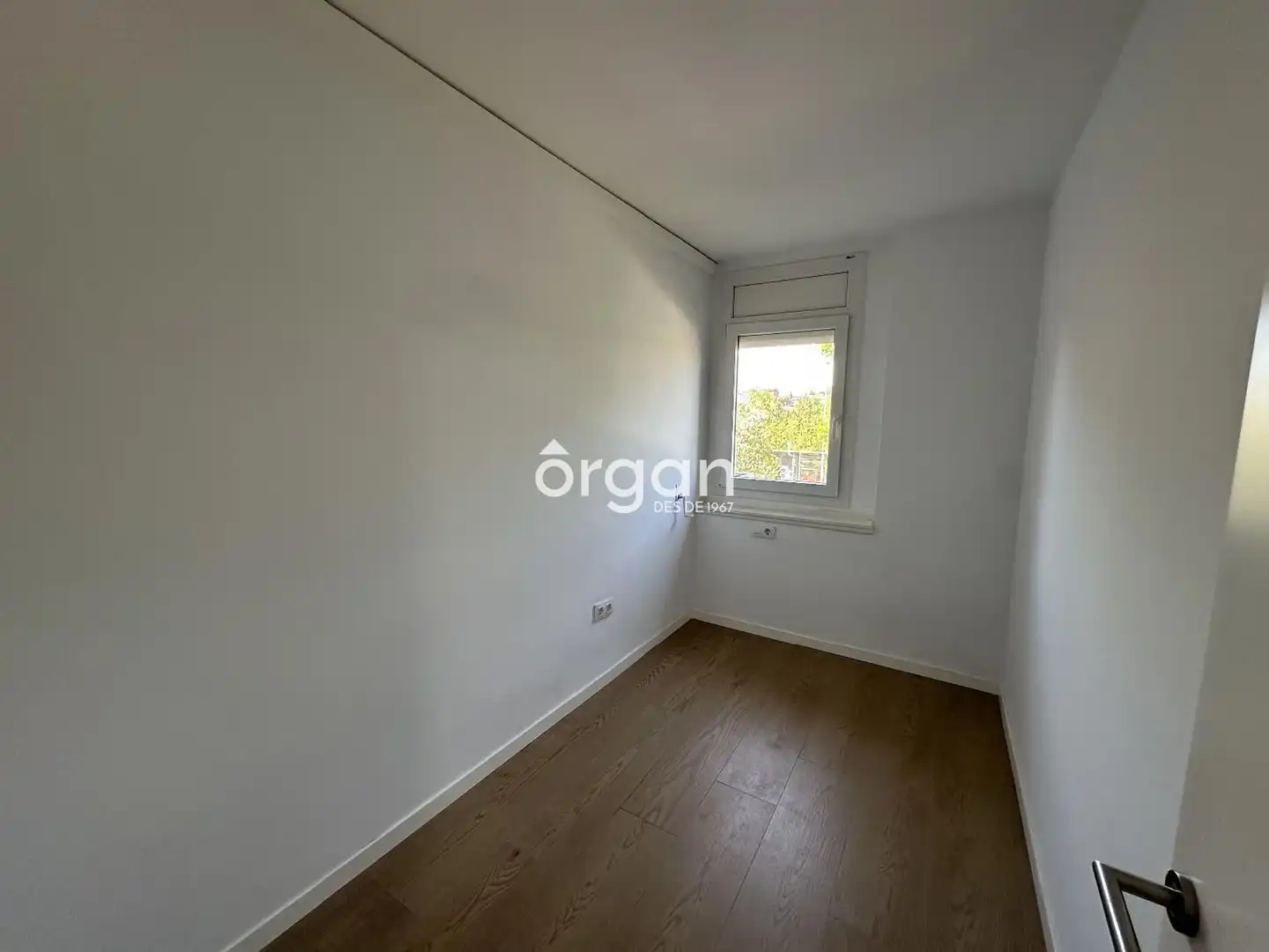 Bedroom of Flat for sale in Sant Cugat del Vallès  with Air Conditioner, Heating and Terrace