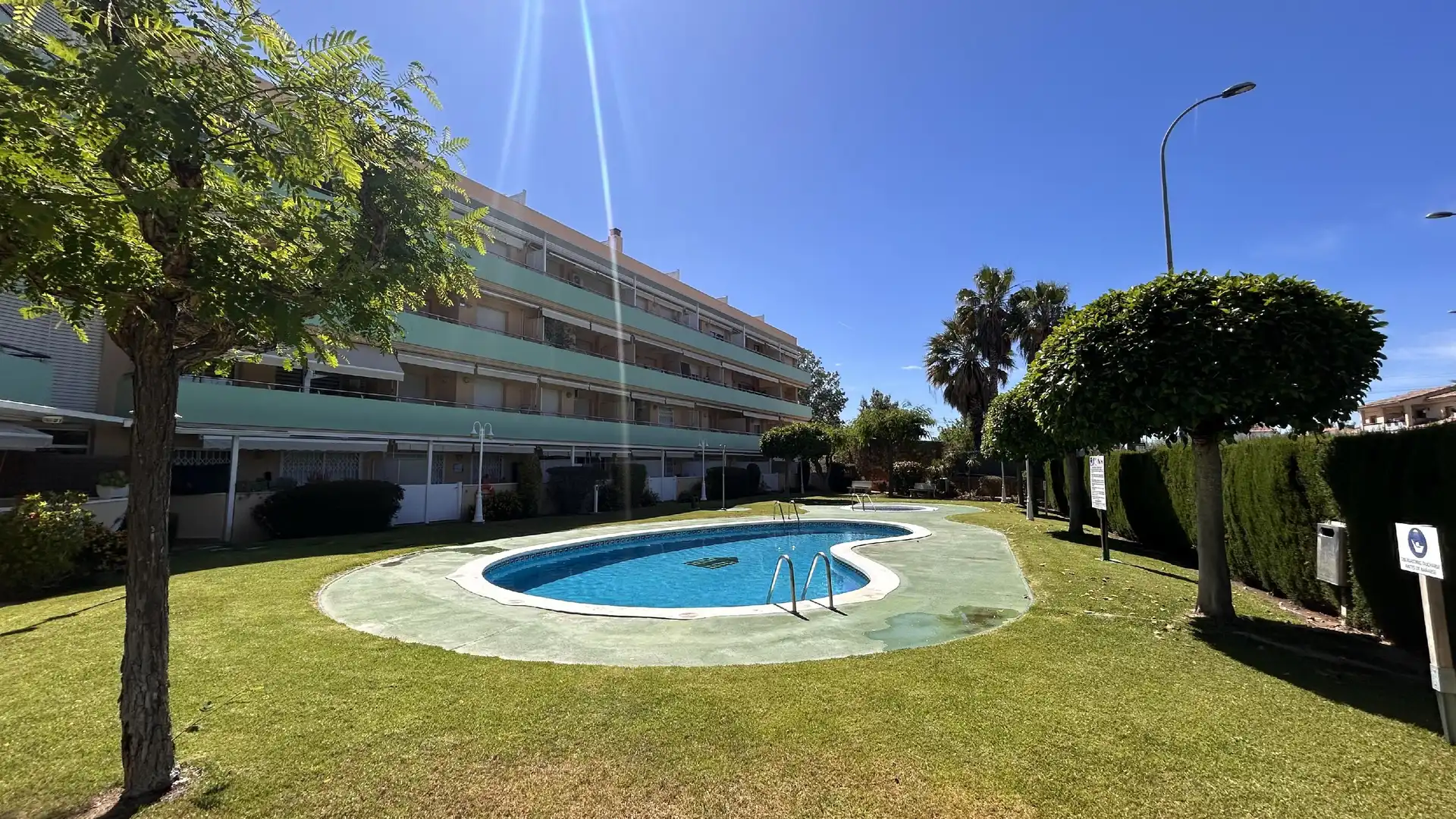 Piscina de Àtic en venda en La Pobla de Montornès   amb Aire condicionat, Calefacció i Jardí privat
