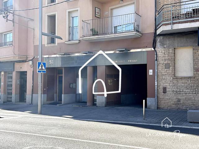 Garaje en Venta en Centre