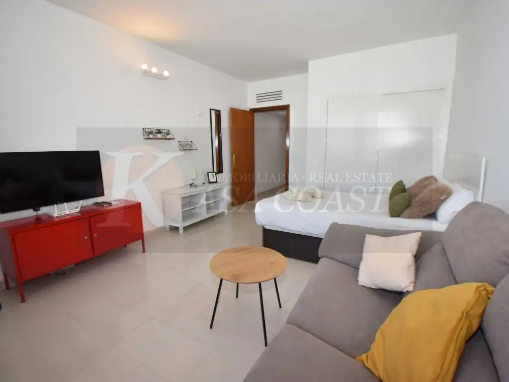 Sala de estar de Estudio en venta en Fuengirola con Terraza