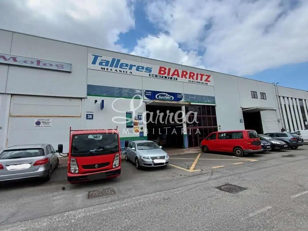 Nave industrial en venta en Amorebieta-Etxano, imagen 2