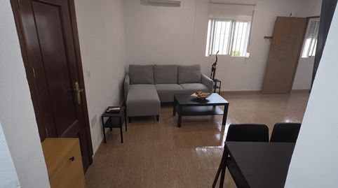 Foto 4 de Apartamento de alquiler en Centro, Alhaurín de la Torre