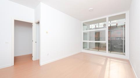 Foto 3 de Piso de alquiler en Granja San Ildefonso, 35, Ensanche de Vallecas - La Gavia, Madrid