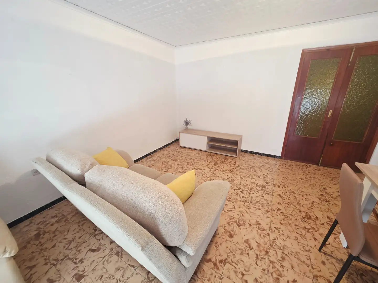 Living room of Flat for rent in Vila-real  with Storage room, Furnished and Oven