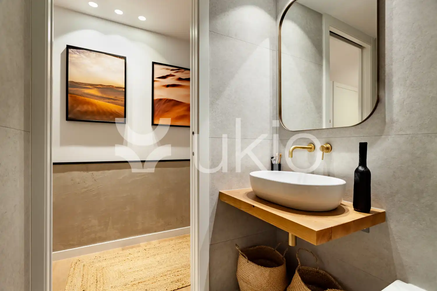 Bany de Apartament de lloguer en Barcelona amb Aire condicionat, Calefacció i Terrassa