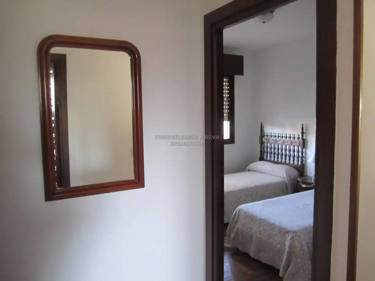 Habitación de Casa o chalet de alquiler en Almería con Terraza y Amueblado