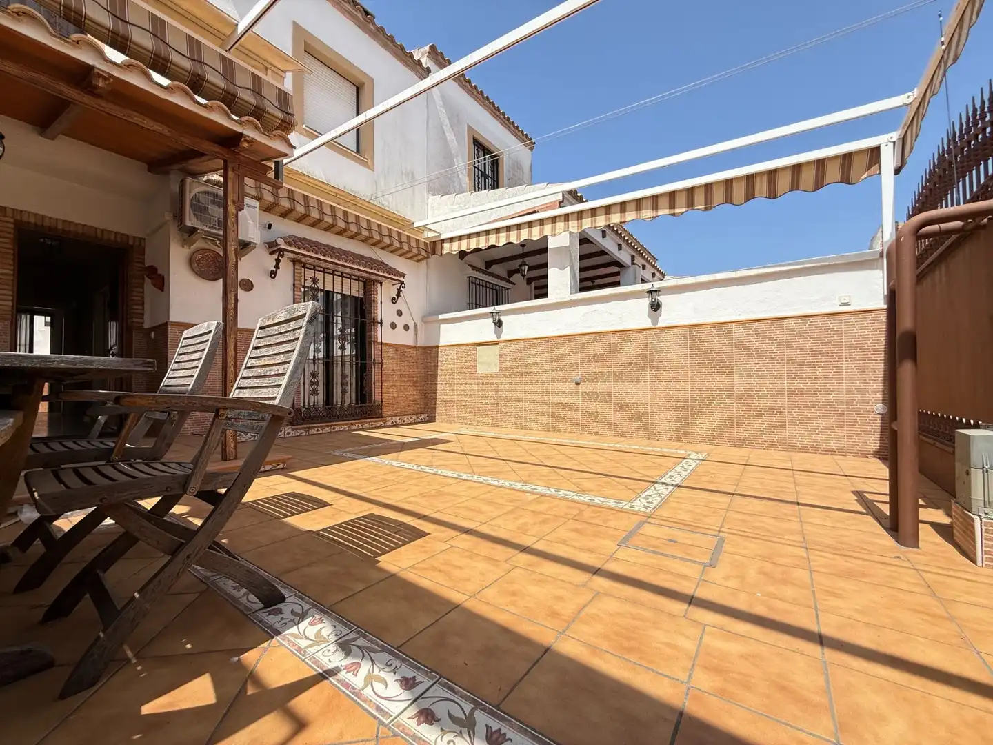 Terraza de Casa adosada en venta en Aljaraque con Trastero y Amueblado