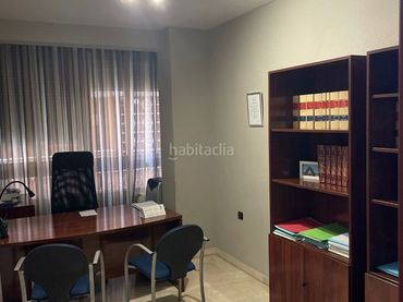 Ufficio con ascensore in affitto a Calle Emperatriz Eugenia 19