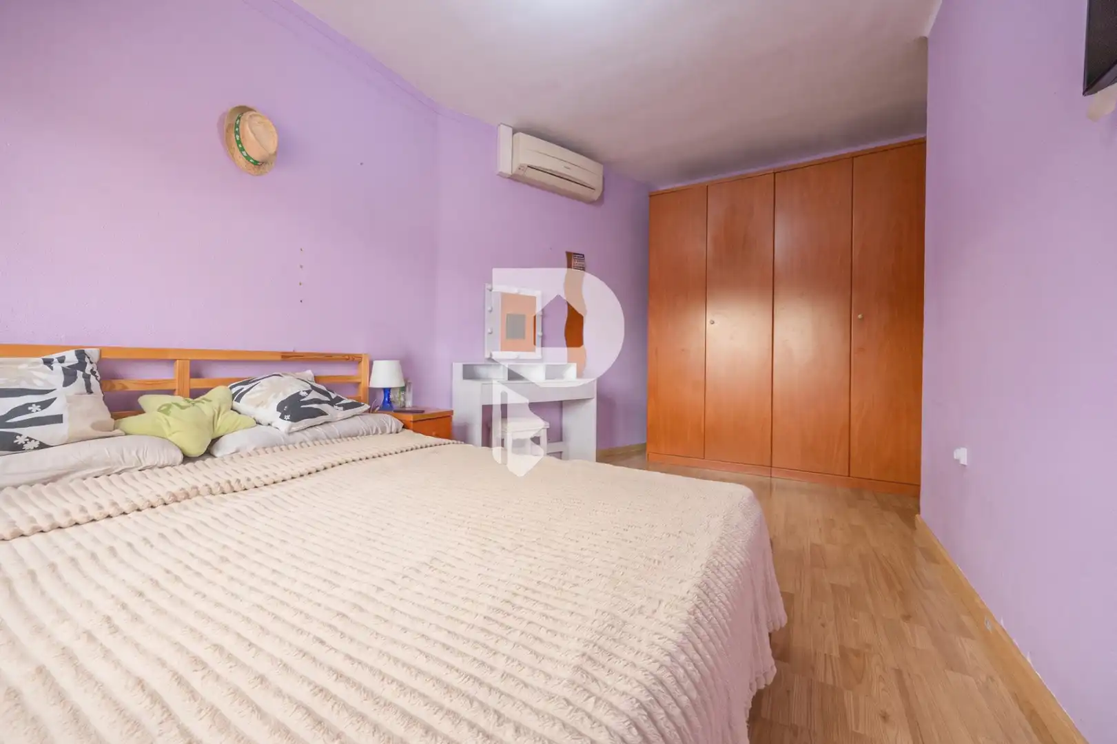 Habitación de Piso en venta en Sant Andreu de la Barca, Barcelona