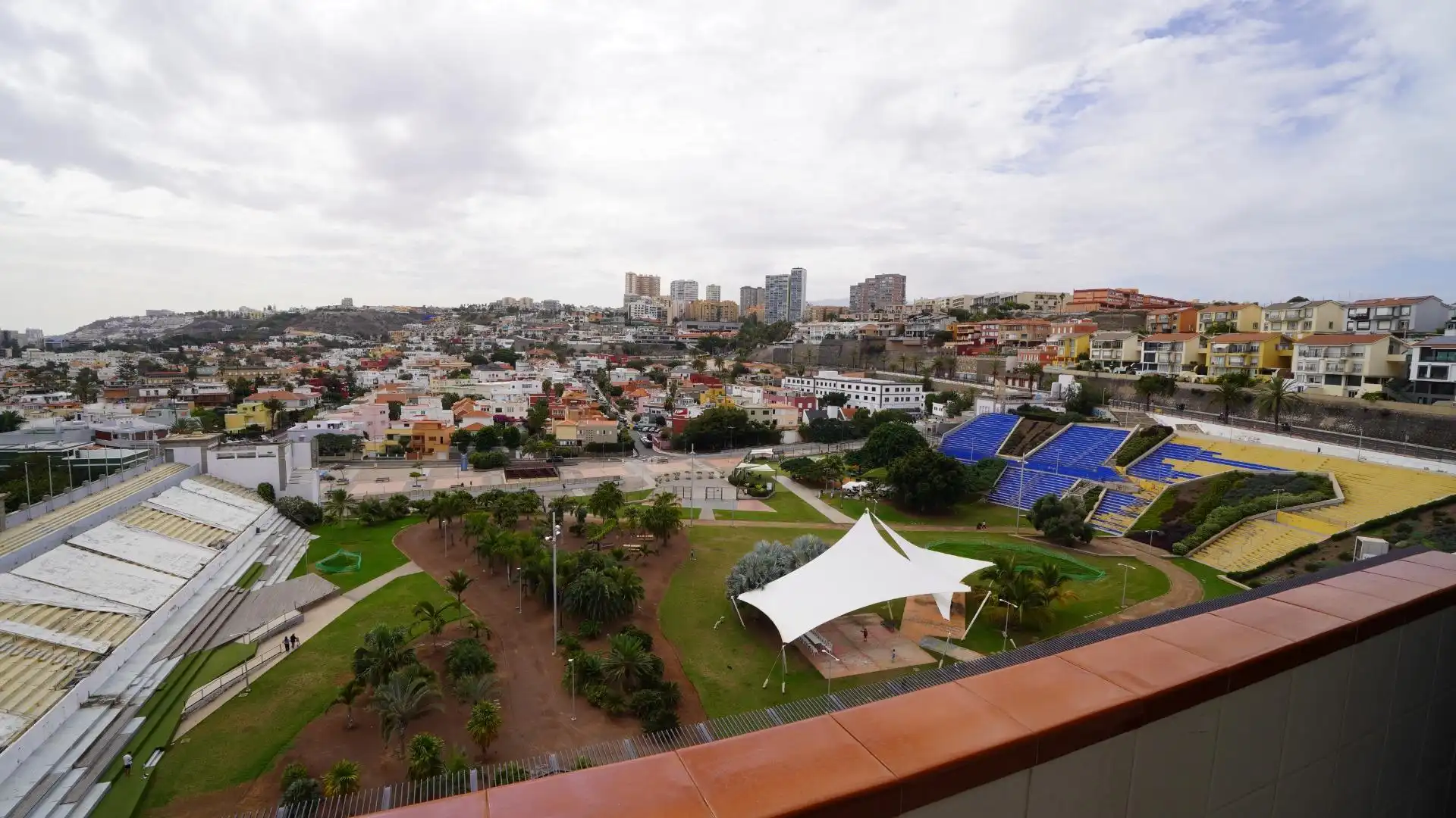 Terrassa de Pis en venda en Las Palmas de Gran Canaria amb Moblat i Balcó