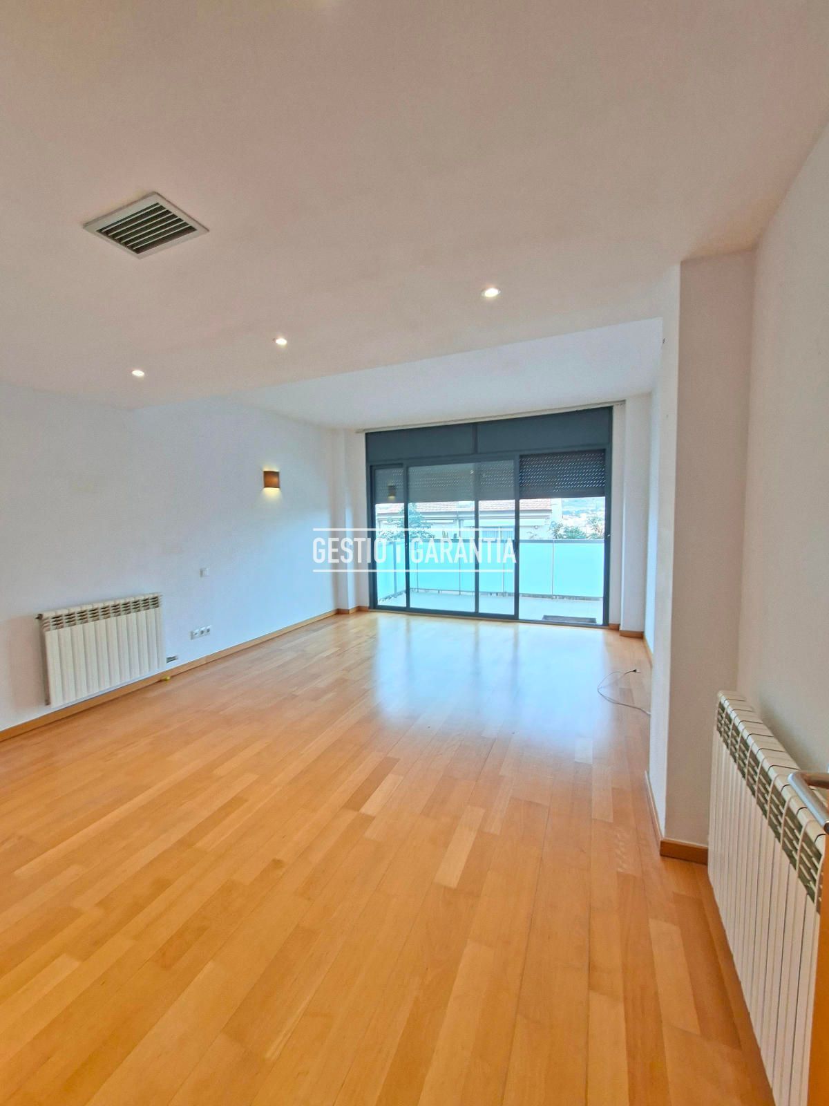 Pis en venda en  Barcelona Capital amb Aire condicionat, Calefacció i Terrassa