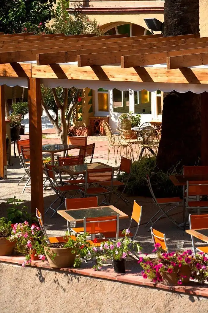 Casa rústica amb jardí en venda a La Bisbal d'Empordà, imagen 41