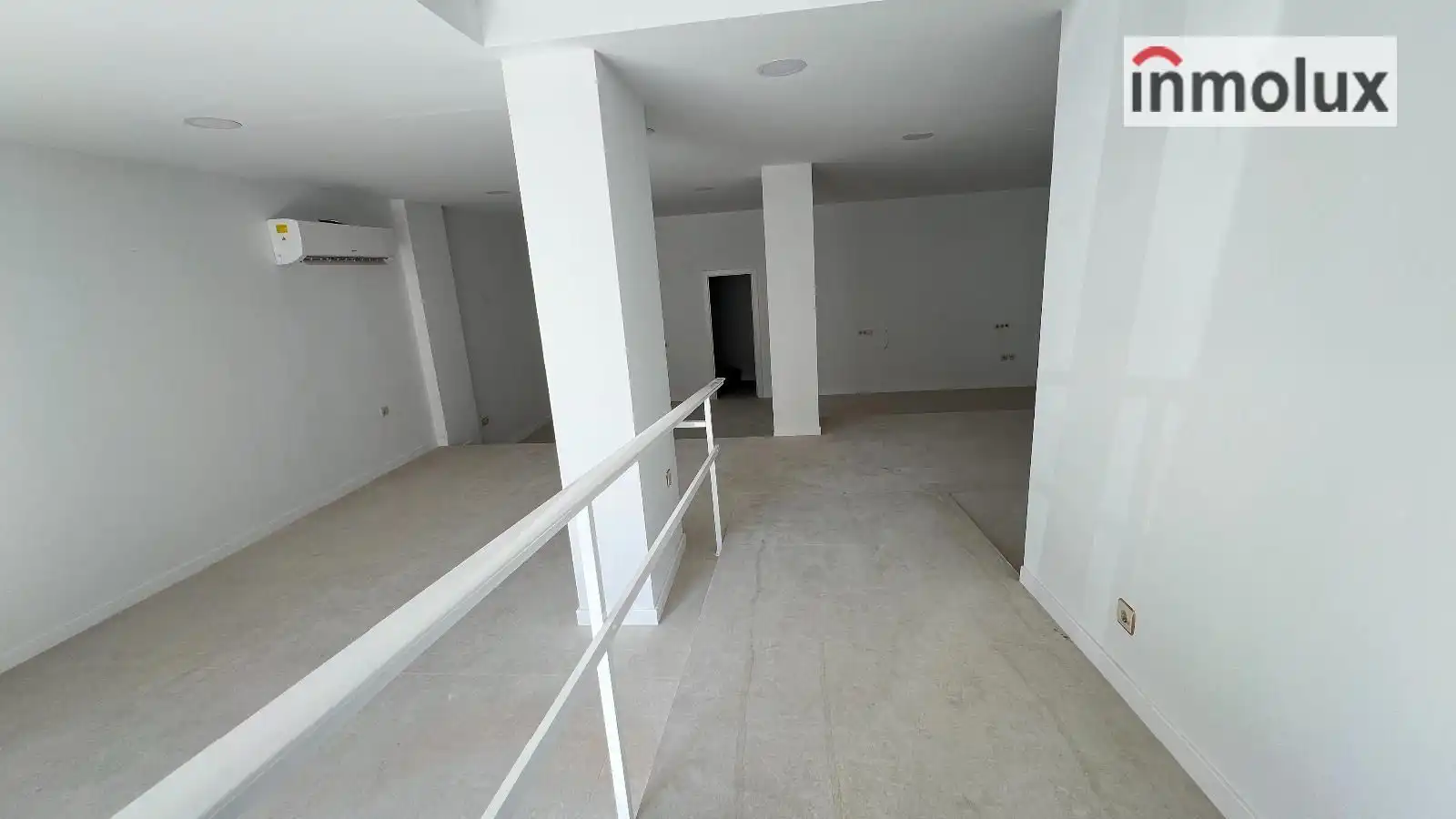 Local comercial de lloguer a Calle General Lacy, imagen 4