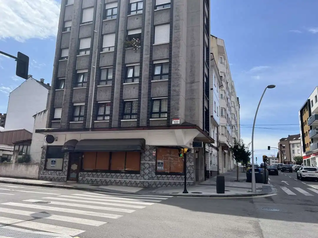 Business premises for sale in Sur, imagen 2