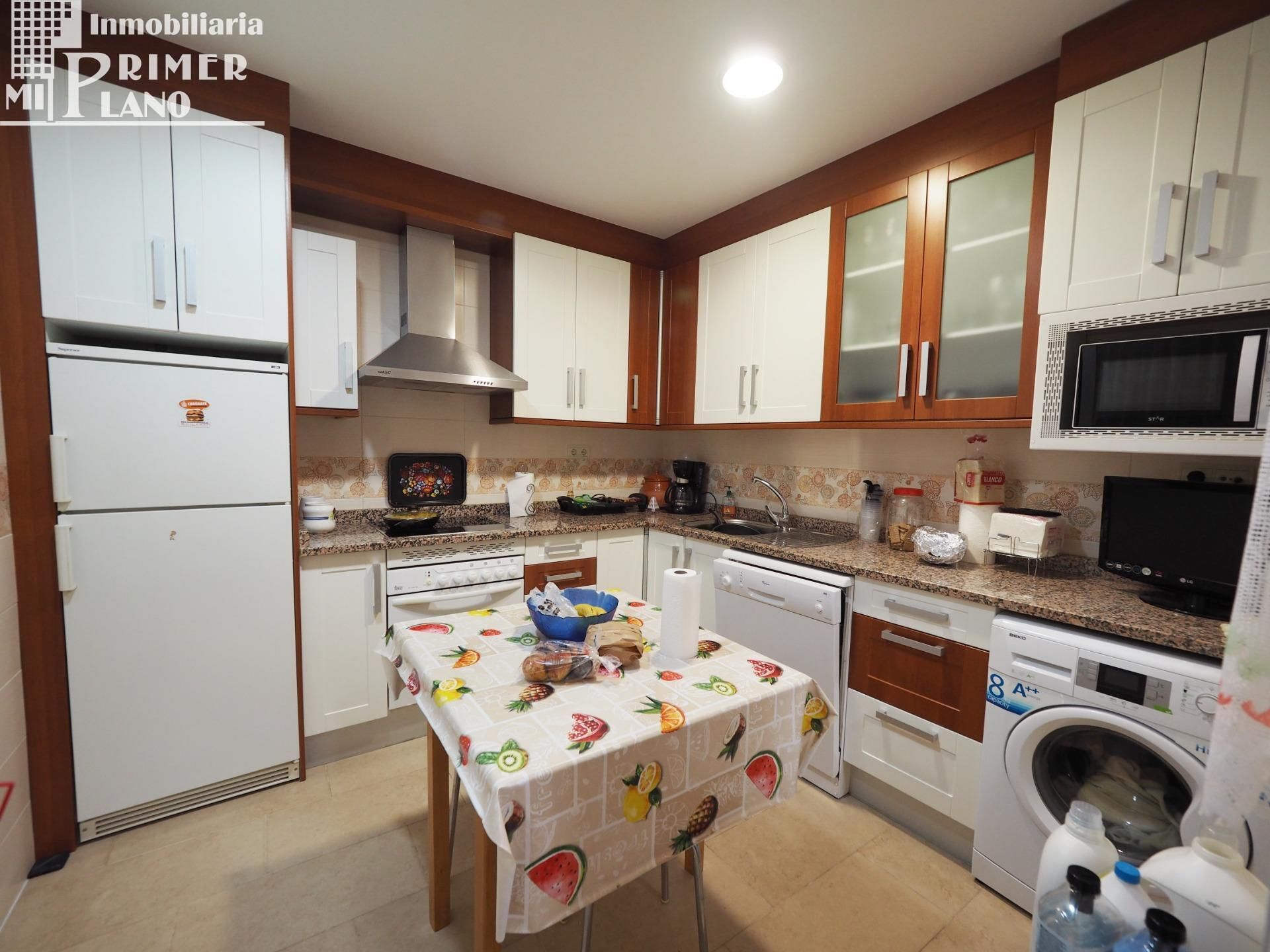 Cocina de Casa o chalet en venta en Tomelloso con Calefacción y Terraza