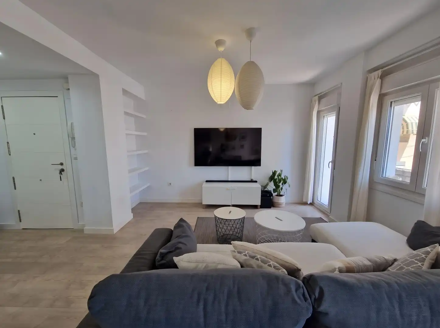 Piso en venta en Calle CARDENAL ZUÑIGA, Los Pinos - El Pilar