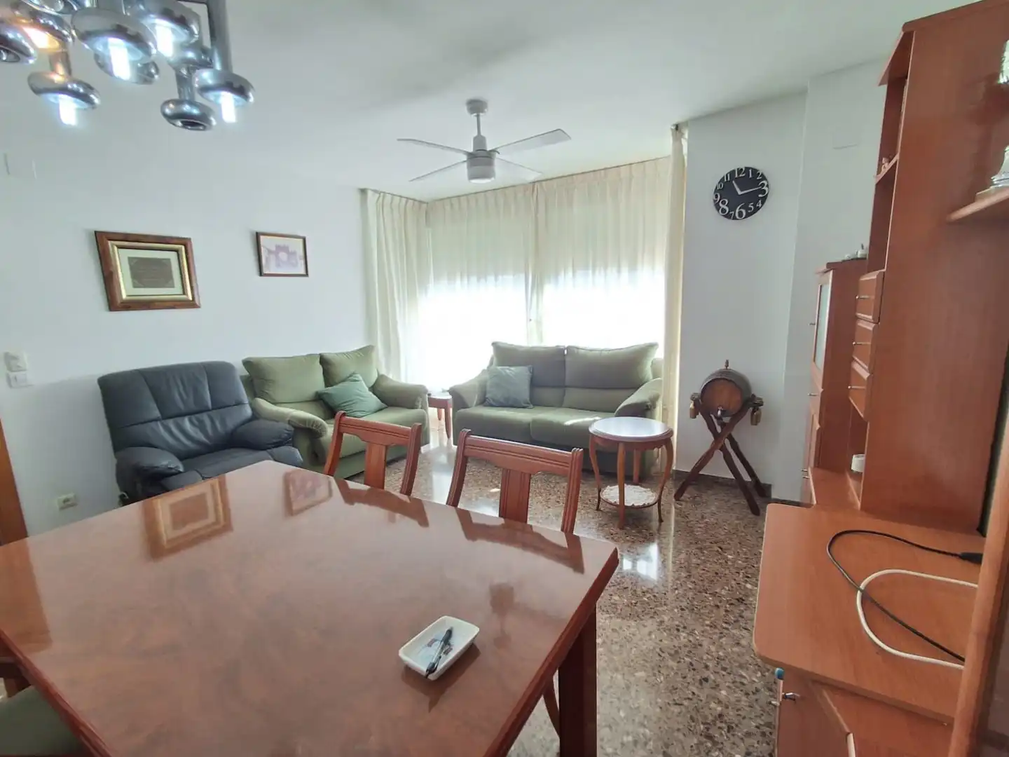 Piso con ascensor en venta en Poblats Marítims
