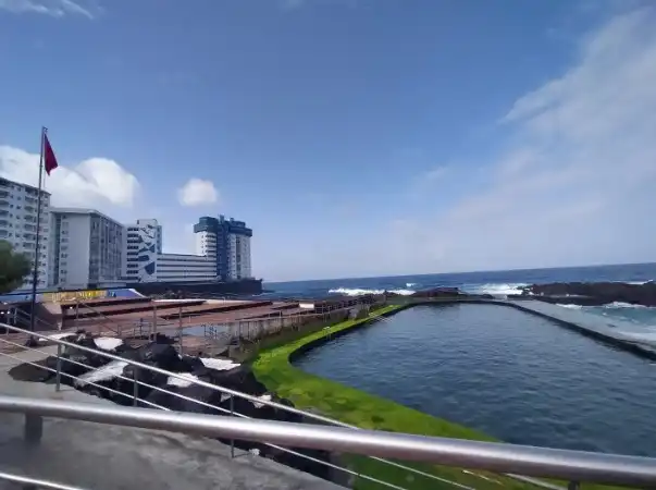 Vista exterior de Piso en venta en Guayonje - Mesa del Mar