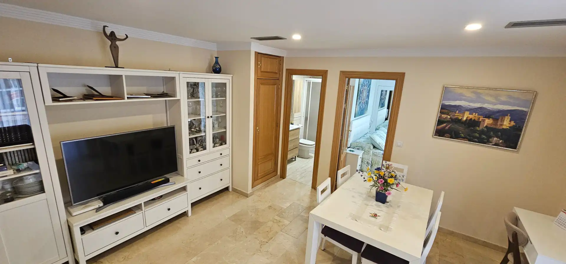 Appartamento con terrazza in vendita a Avenida Doctor López Cantarero Ballesteros 27, imagen 7