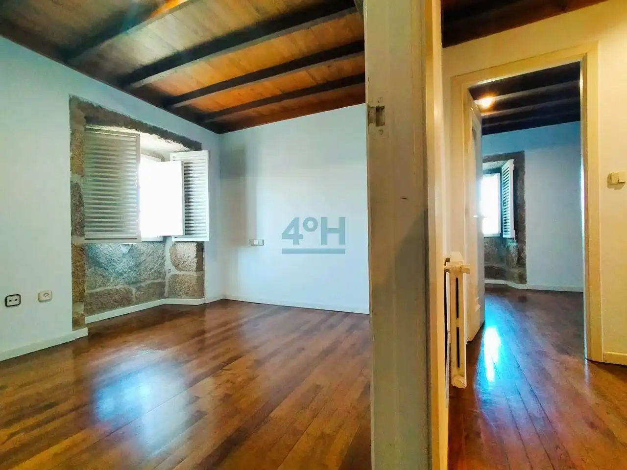 Country house zum Verkauf in San Cibrao das Viñas mit Heizung, Privatgarten und Terrasse