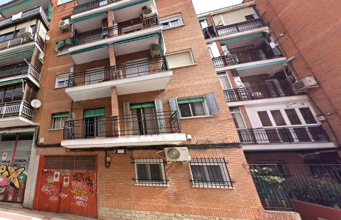 Vista exterior de Pis en venda en Madrid