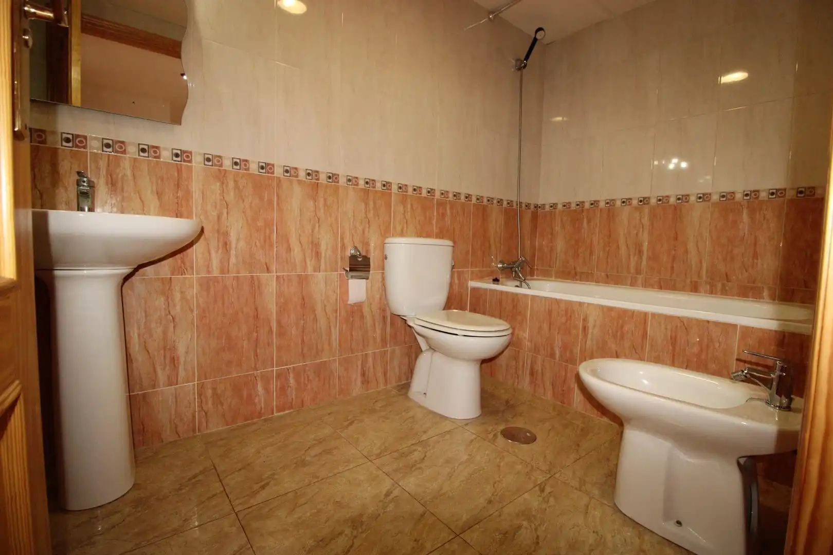 Baño de Piso en venta en La Unión con Terraza, Trastero y Balcón