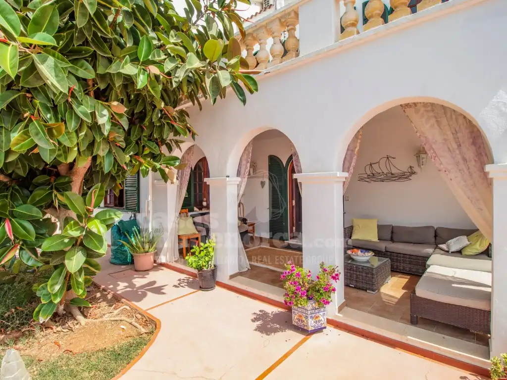 Casa amb piscina en venda a Cala Blanca, imagen 3