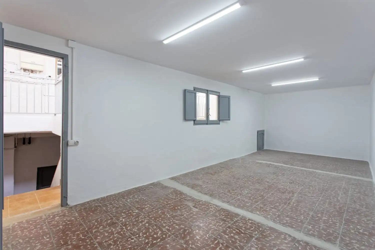Casa adosada en venta en Terrassa con Terraza, Horno y Lavadora