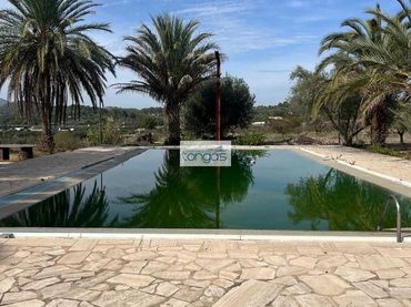 Chalet con balcón en venta en Xàtiva