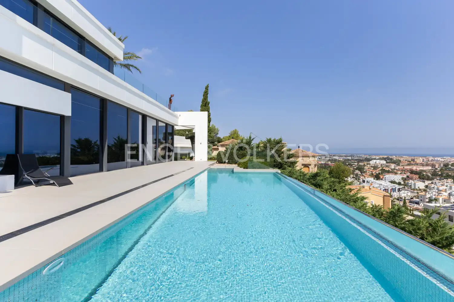 Außenansicht von Haus oder Chalet zur Miete in Dénia mit Klimaanlage, Heizung und Privatgarten