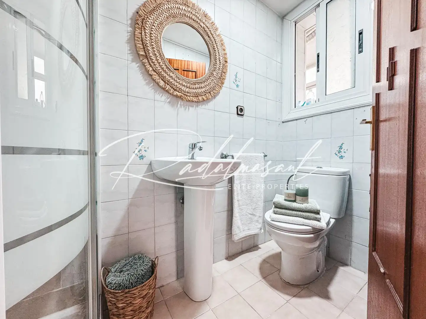 Badezimmer von Wohnung zum Verkauf in Reus mit Heizung und Terrasse