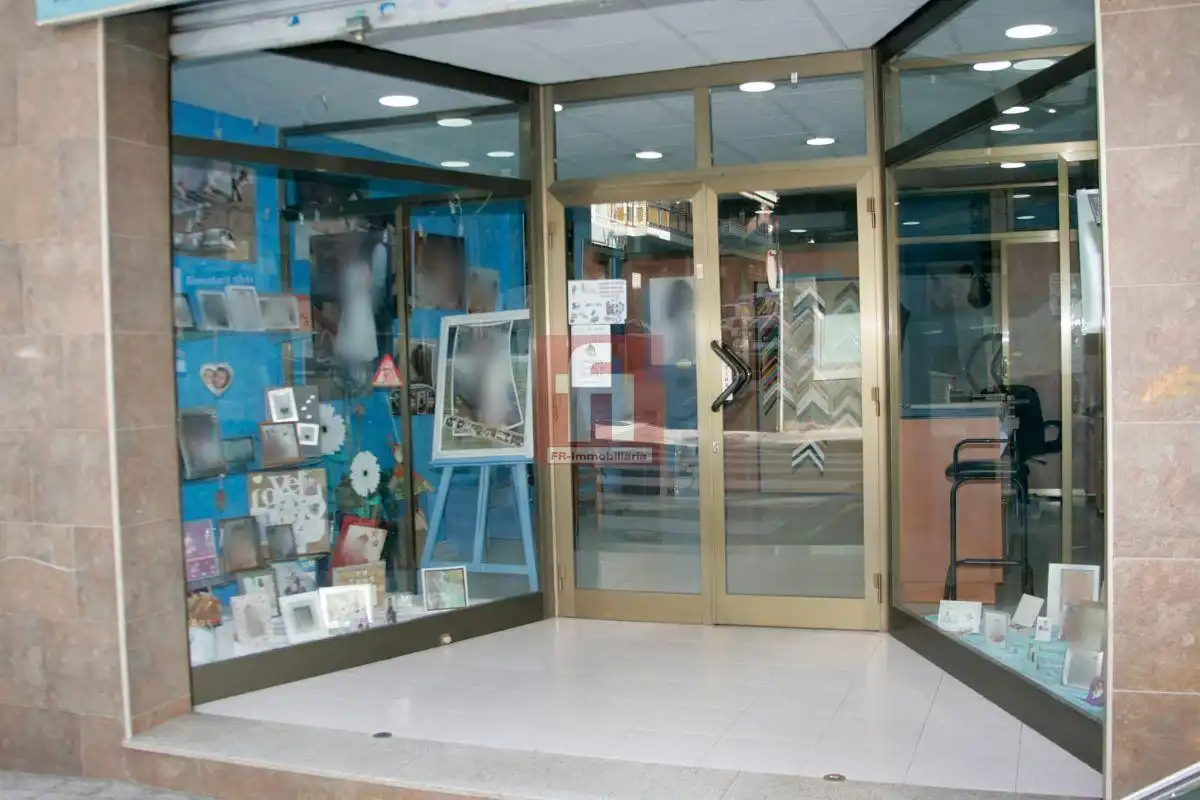 Local comercial en venda a Concòrdia - Can Rull, imagen 3