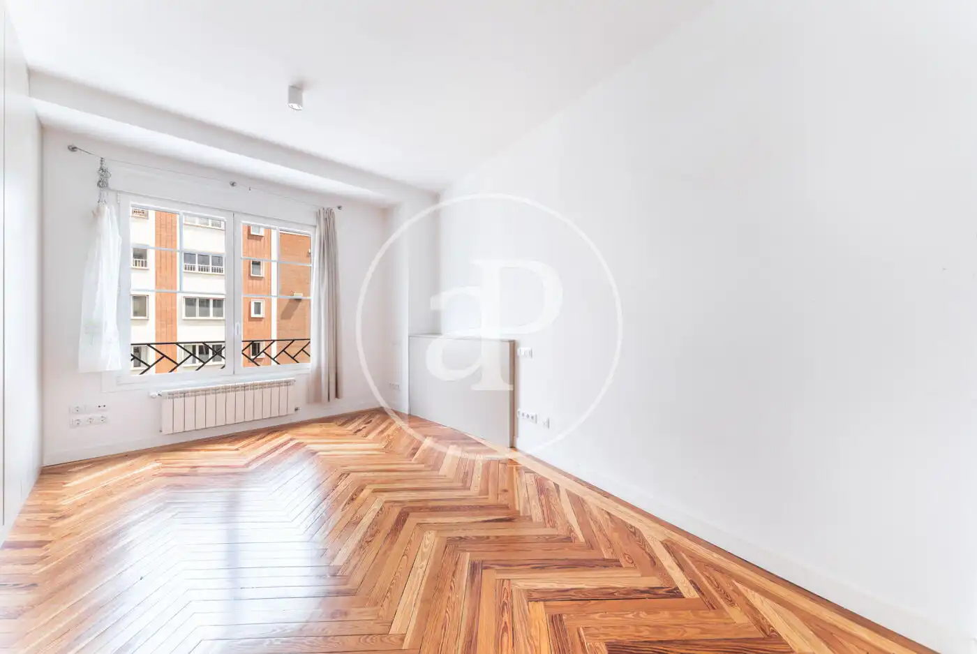 Bedroom of Flat for rent in Madrid  with Air Conditioner and Heating
