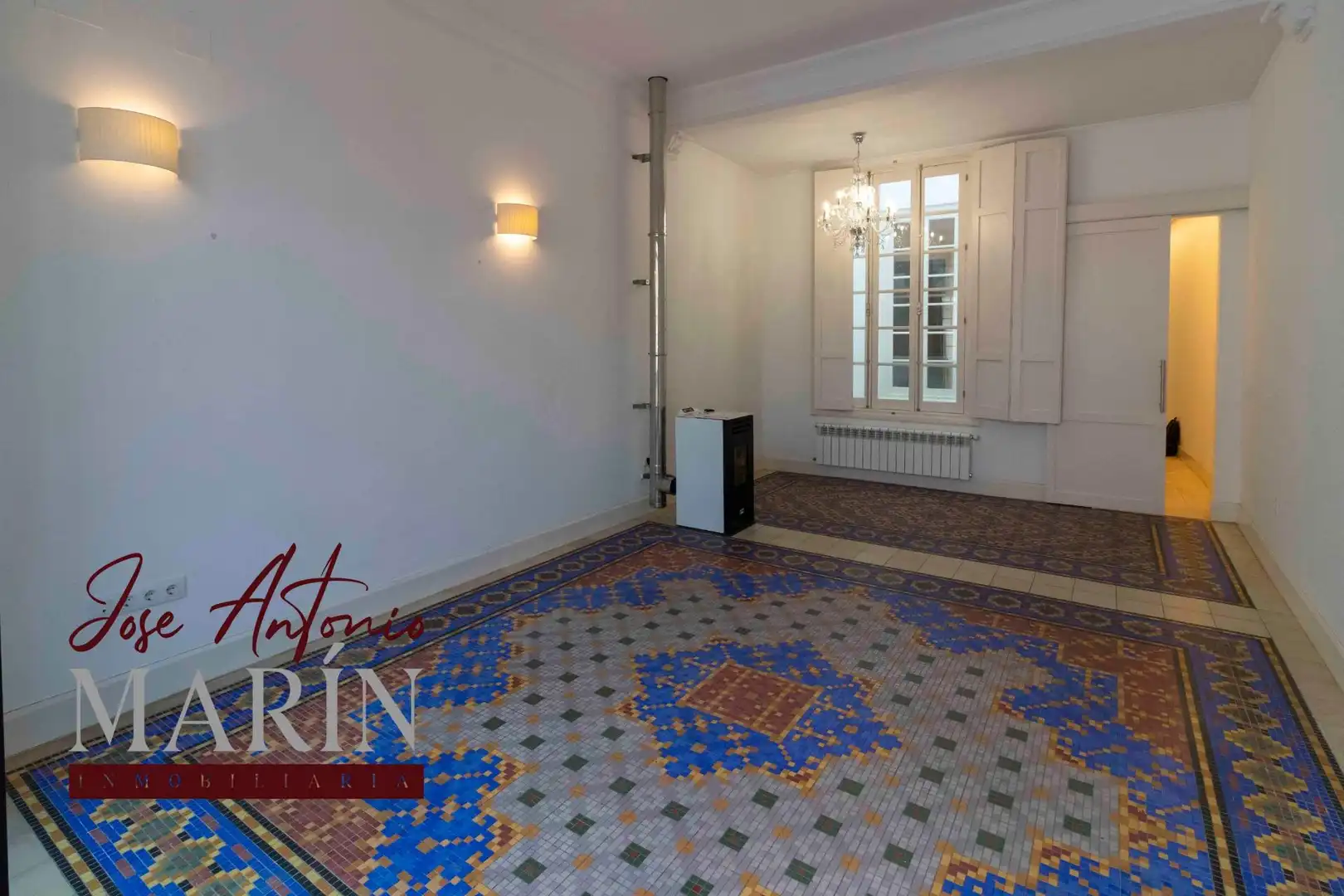 Sala d'estar de Casa o xalet en venda en Badajoz amb Calefacció i Terrassa