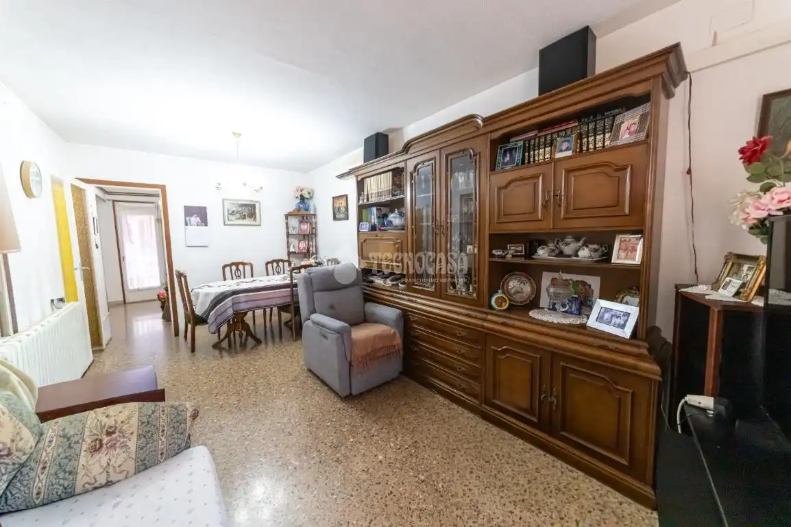 Wohnzimmer von Wohnung zum Verkauf in Cubelles mit Balkon