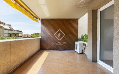 Exterior view of Flat for sale in  Barcelona Capital  with Air Conditioner, Heating and Parquet flooring