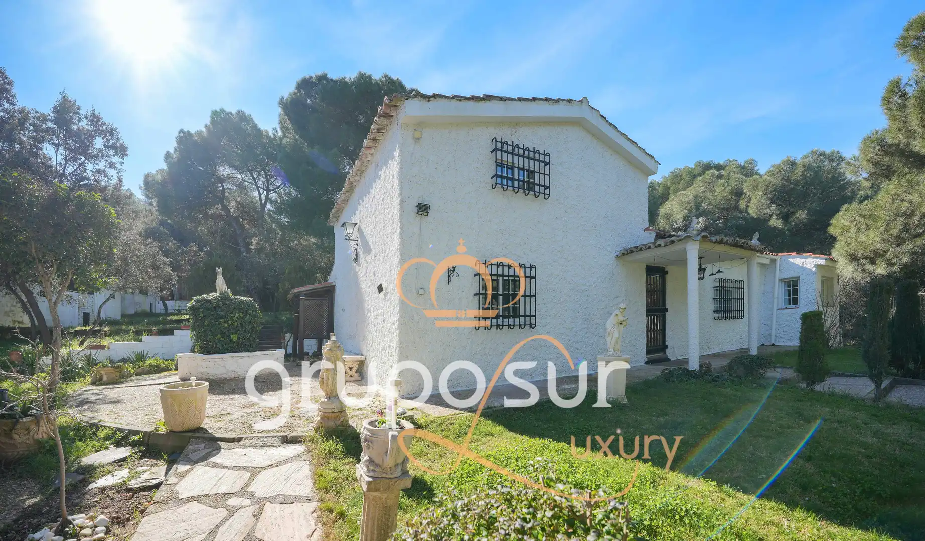Houses for sale in Carretera Villanueva, 8, Puente Duero