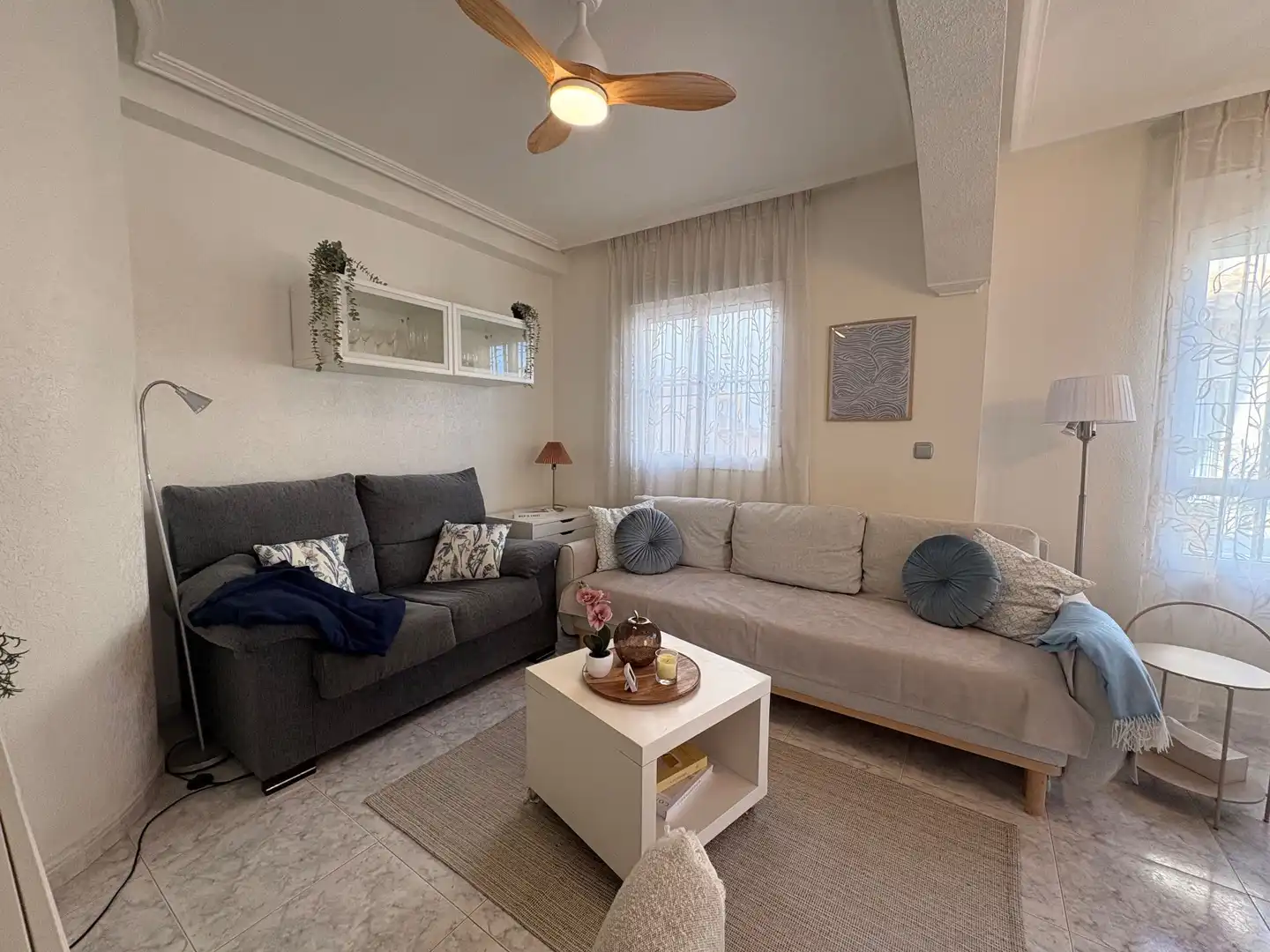 Casa o xalet de lloguer a Lomas de Cabo Roig - Los Dolses