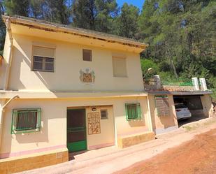 Vista exterior de Casa o xalet en venda en Yátova amb Terrassa