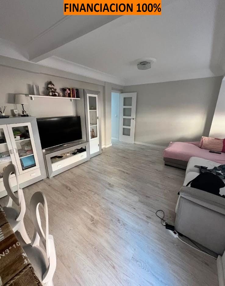 Sala d'estar de Pis en venda en  Zaragoza Capital amb Aire condicionat i Calefacció