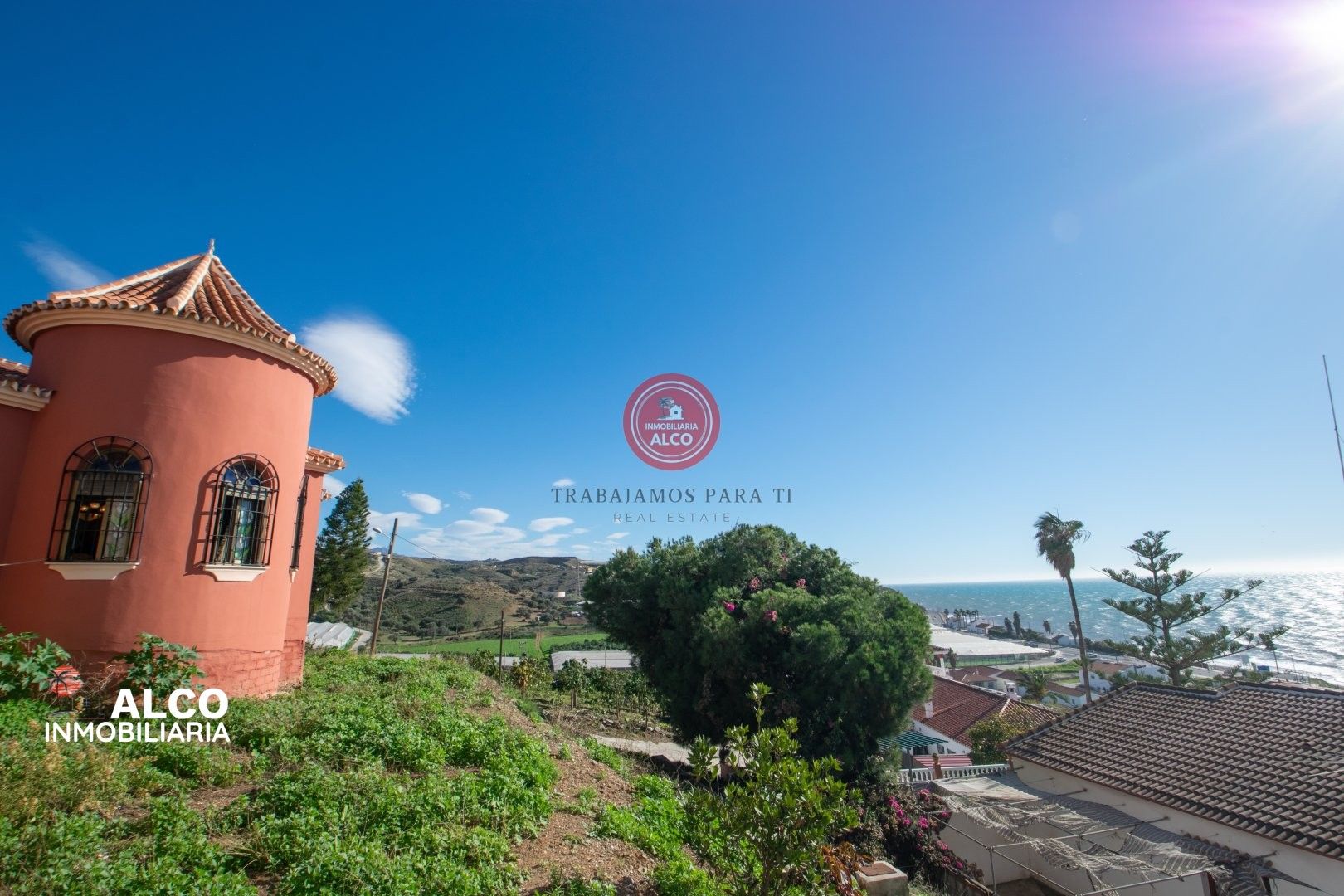 Exterior view of House or chalet for sale in Vélez-Málaga  with Air Conditioner and Terrace