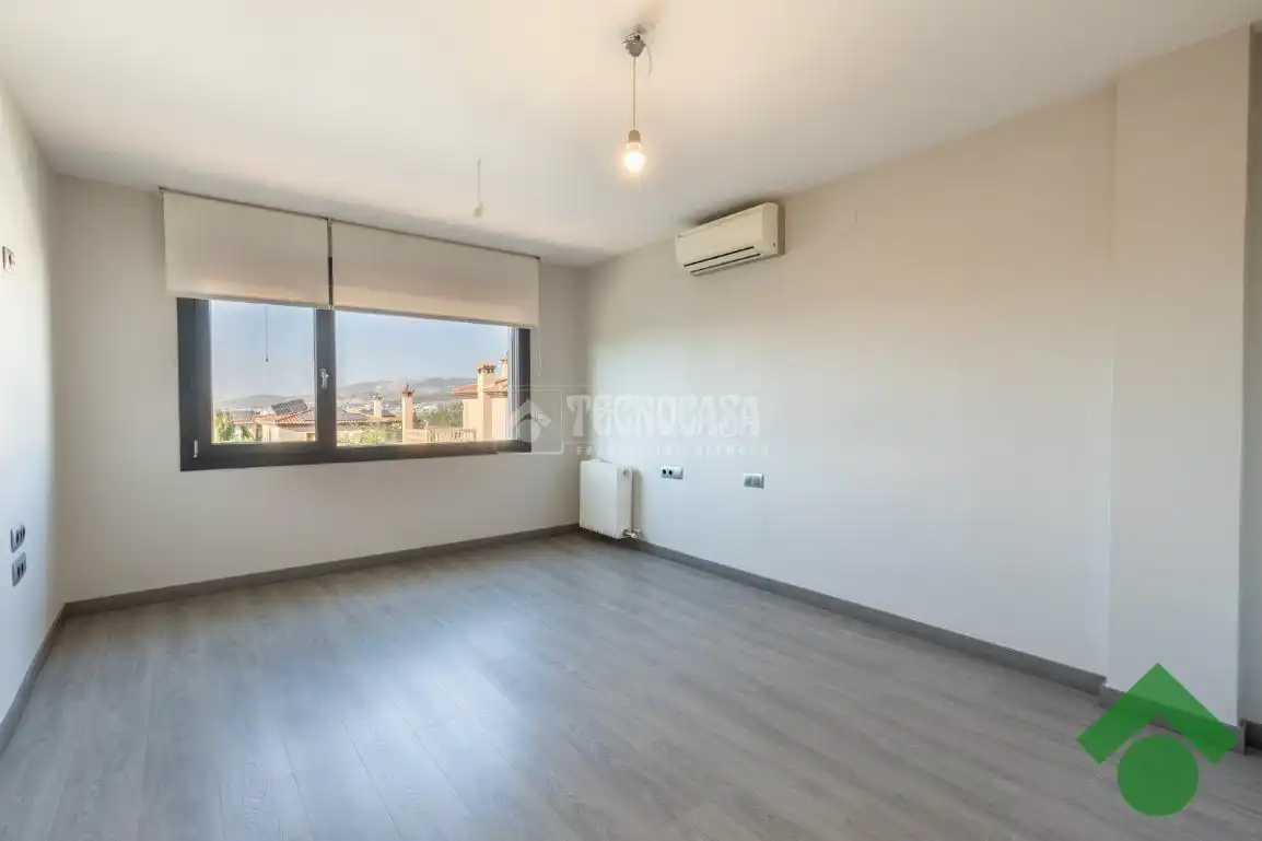 Habitación de Casa o chalet en venta en Ogíjares con Aire acondicionado y Calefacción