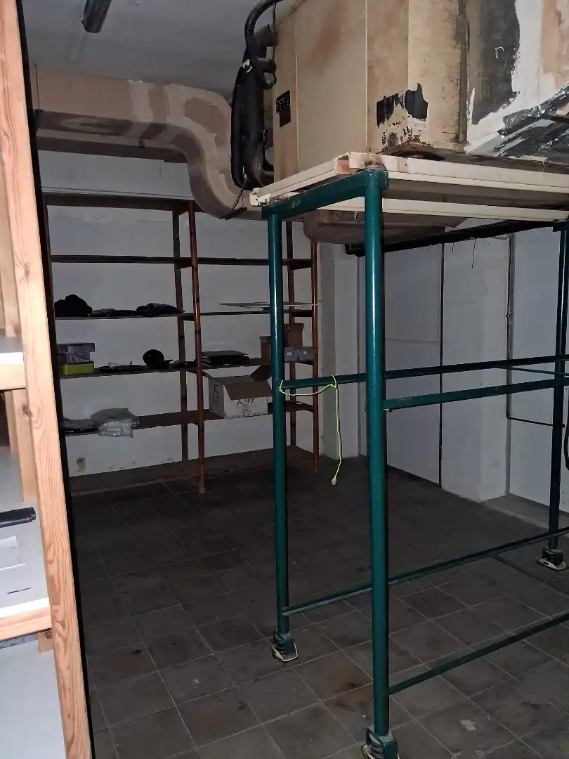 Local comercial en venta en Carrer del Pantà 69, imagen 9