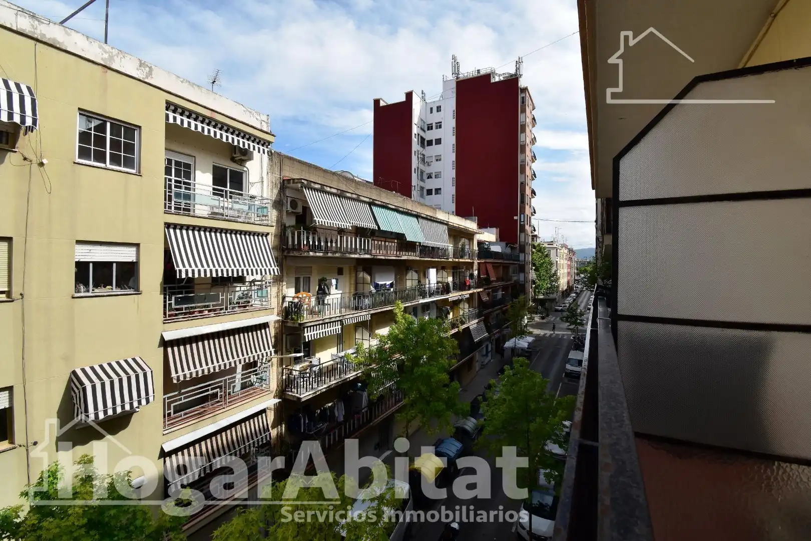 Vista exterior de Piso en venta en Gandia con Terraza, Trastero y Amueblado