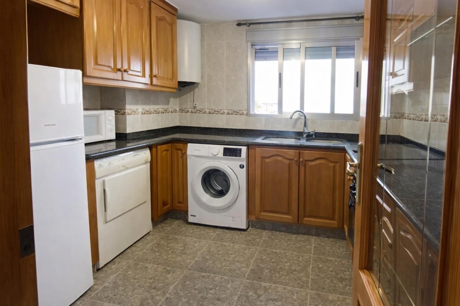 Cuina de Pis en venda en Alzira amb Aire condicionat i Traster